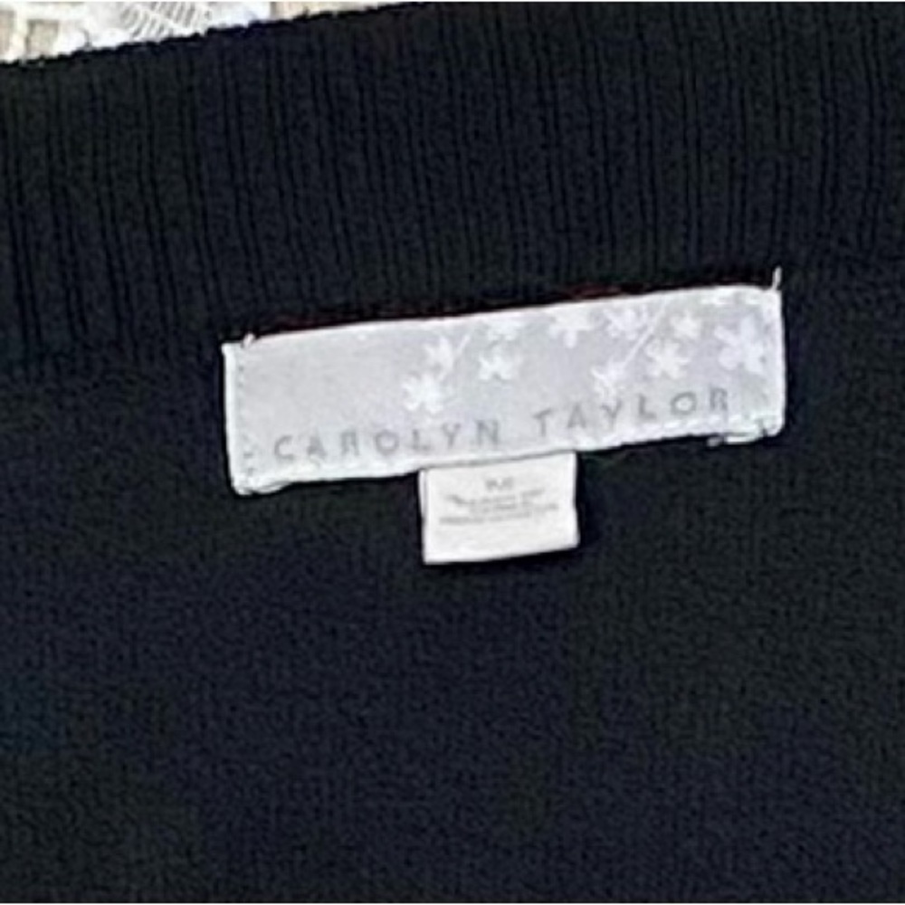 🌸Carolyn Taylor Sweater🖤 - Picture 6 of 6